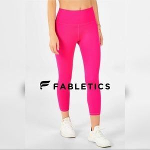 Fabletics Pink Capri High-Rise Leggings NWOT